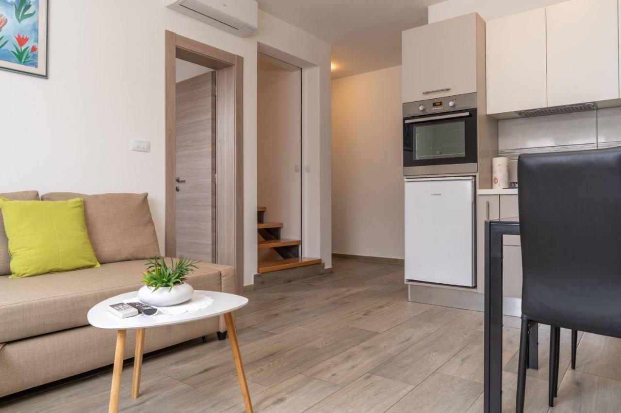 Ferienwohnung Tomi Pula Exterior foto