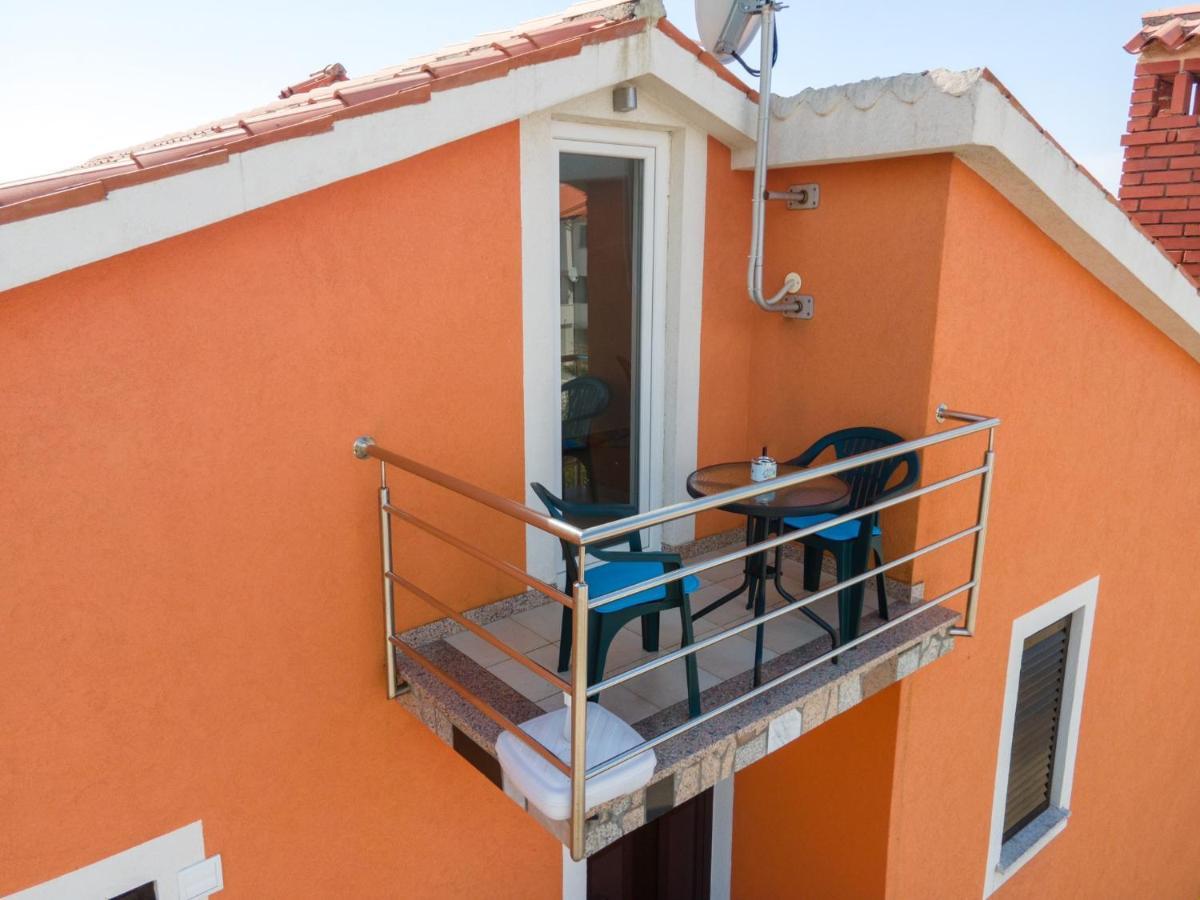 Ferienwohnung Tomi Pula Exterior foto