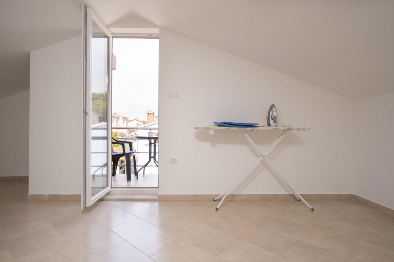 Ferienwohnung Tomi Pula Exterior foto